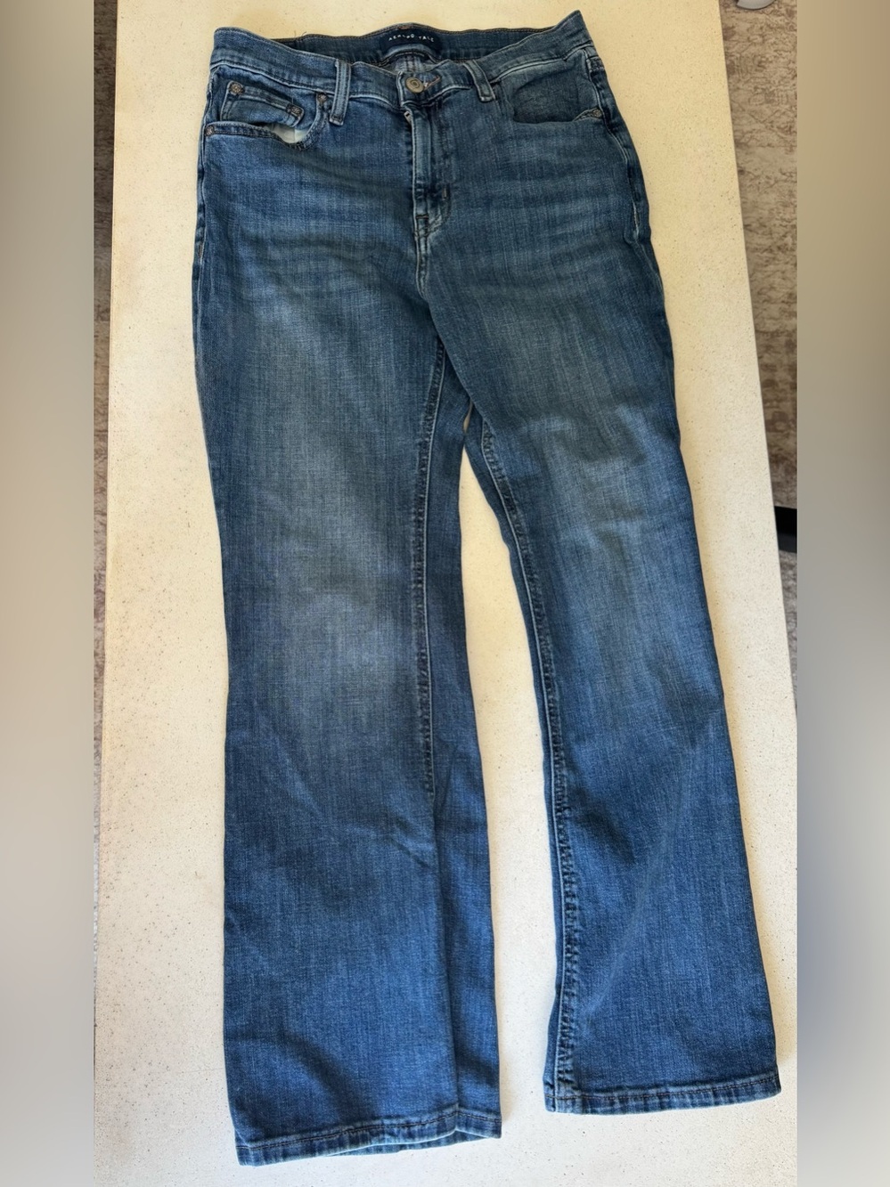 Aeropostale Classic Blue Women's Denim Jeans High Waisted Flare Size 8 Short